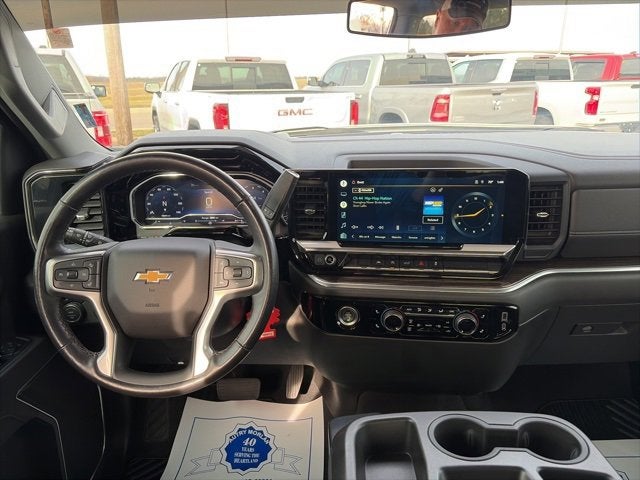 2022 Chevrolet Silverado 1500 LT (2FL)