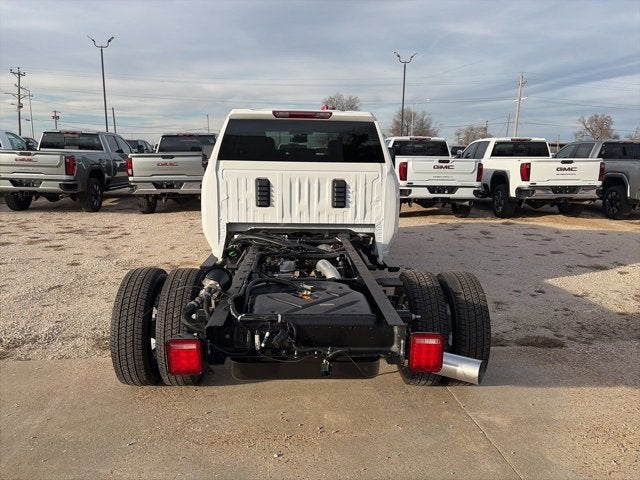 2026 GMC Sierra 3500 HD Chassis Cab Pro