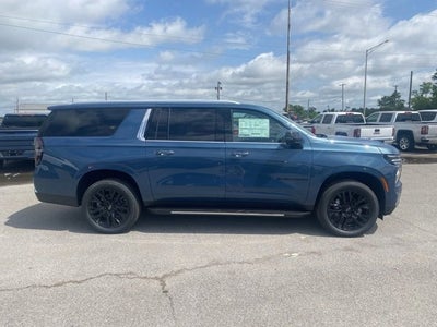 2025 Chevrolet Suburban Premier