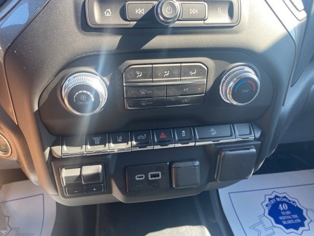 2025 GMC Sierra 2500 HD Pro