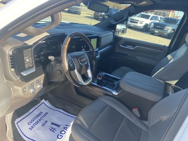 2023 GMC Sierra 1500 SLT