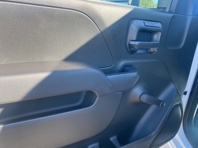 2025 Chevrolet Silverado 5500 HD Work Truck