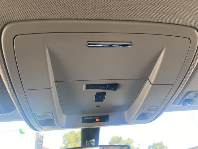 2025 Chevrolet Silverado 5500 HD Work Truck