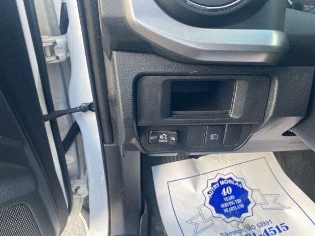 2018 Toyota Tacoma SR