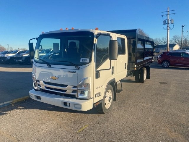 2025 Chevrolet Low Cab Forward 4500 NA