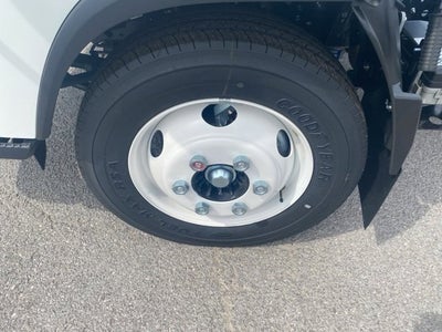 2024 Chevrolet Low Cab Forward 4500 NA