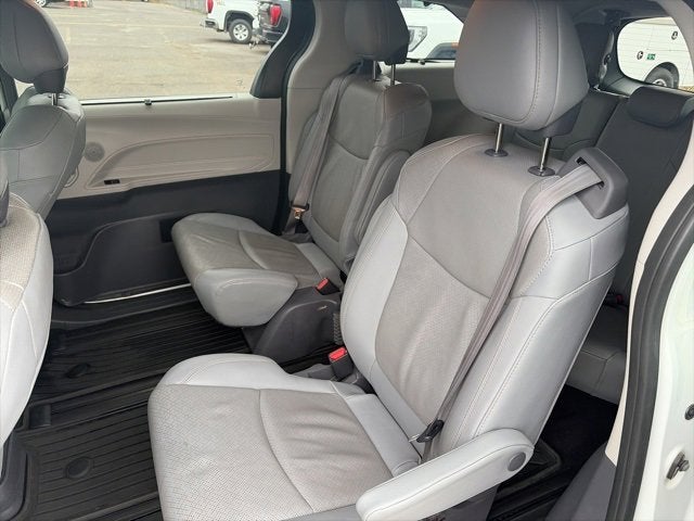 2021 Toyota Sienna Limited