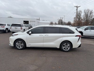 2021 Toyota Sienna Limited
