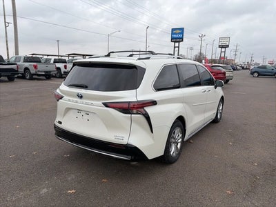 2021 Toyota Sienna Limited