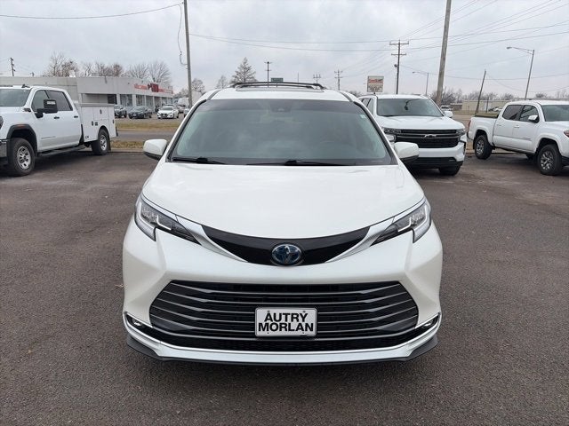 2021 Toyota Sienna Limited