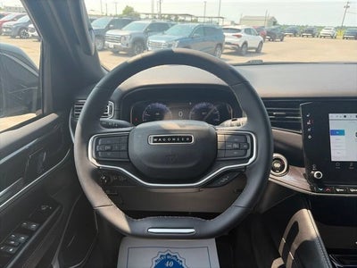 2023 Jeep Wagoneer BASE