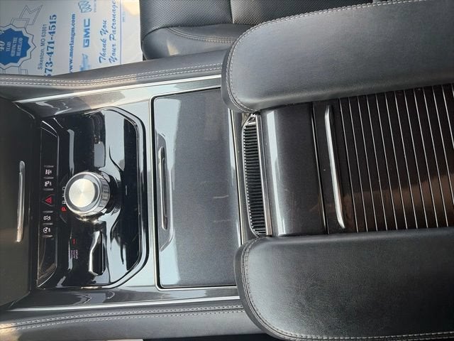 2023 Jeep Wagoneer BASE