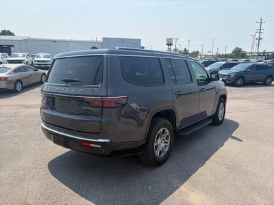 2023 Jeep Wagoneer BASE