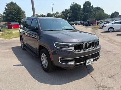 2023 Jeep Wagoneer BASE