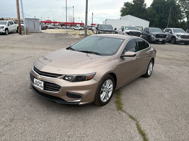 Used 2018 Chevrolet Malibu 1LT with VIN 1G1ZD5ST9JF133332 for sale in Sikeston, MO
