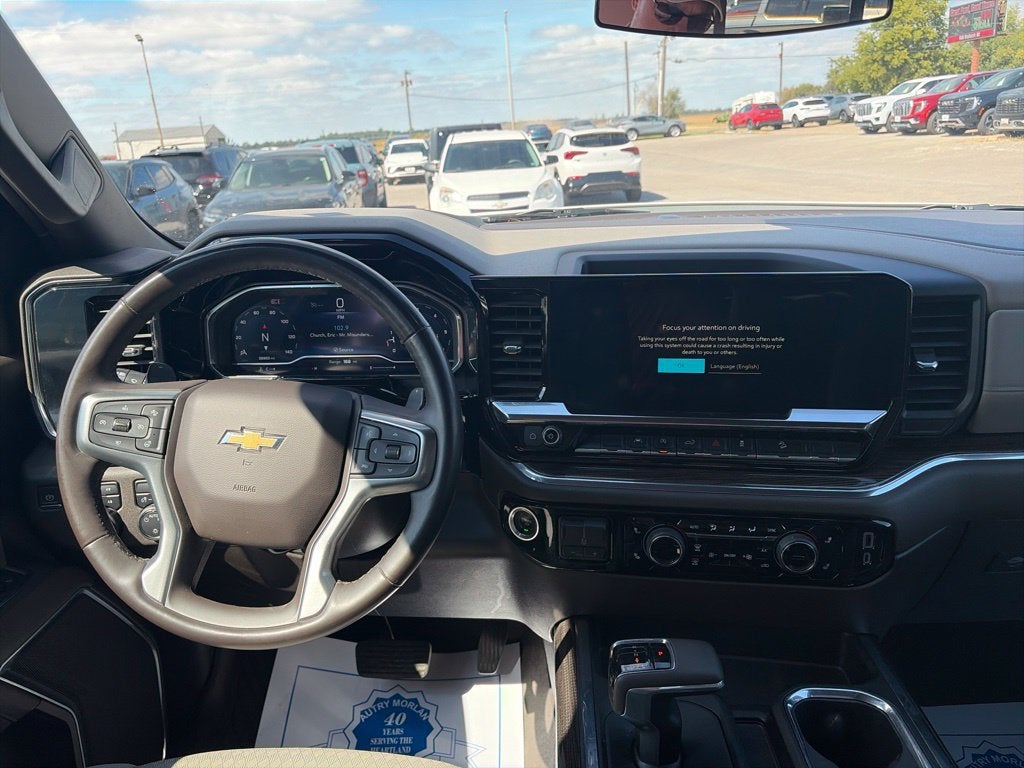 2024 Chevrolet Silverado 1500 LT