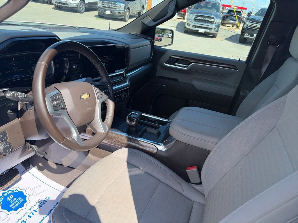 2024 Chevrolet Silverado 1500 LT