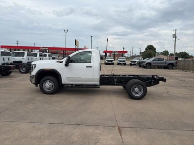 2026 GMC Sierra 3500 HD Chassis Cab Pro