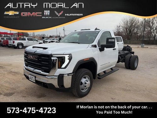 2026 GMC Sierra 3500 HD Chassis Cab Pro