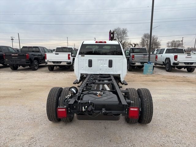 2026 GMC Sierra 3500 HD Chassis Cab Pro
