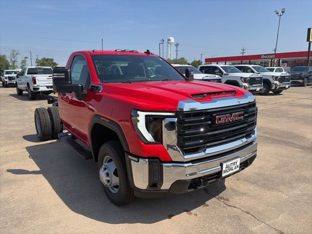 2026 GMC Sierra 3500 HD Chassis Cab Pro