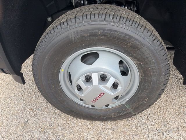 2026 GMC Sierra 3500 HD Chassis Cab Pro