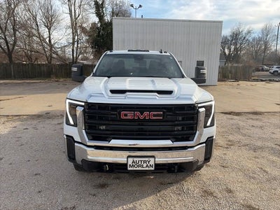 2026 GMC Sierra 3500 HD Chassis Cab Pro