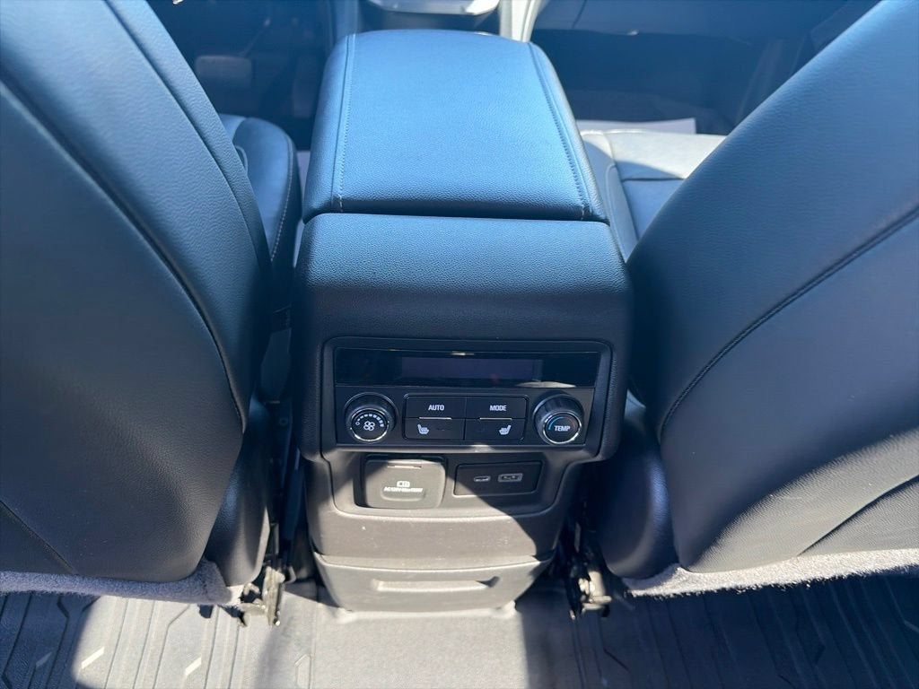 2020 GMC Acadia SLT