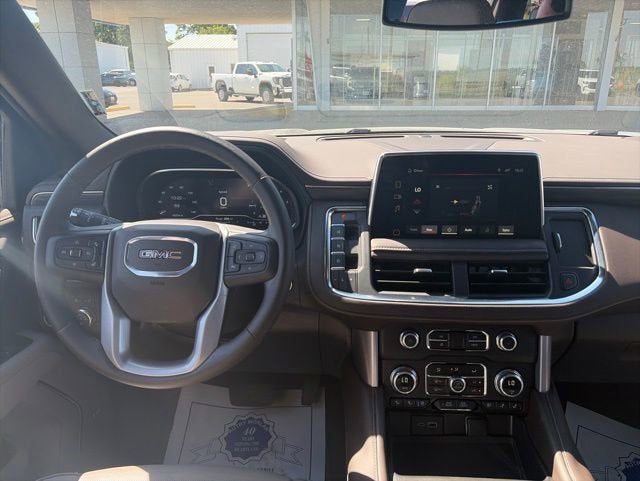 2024 GMC Yukon XL SLT