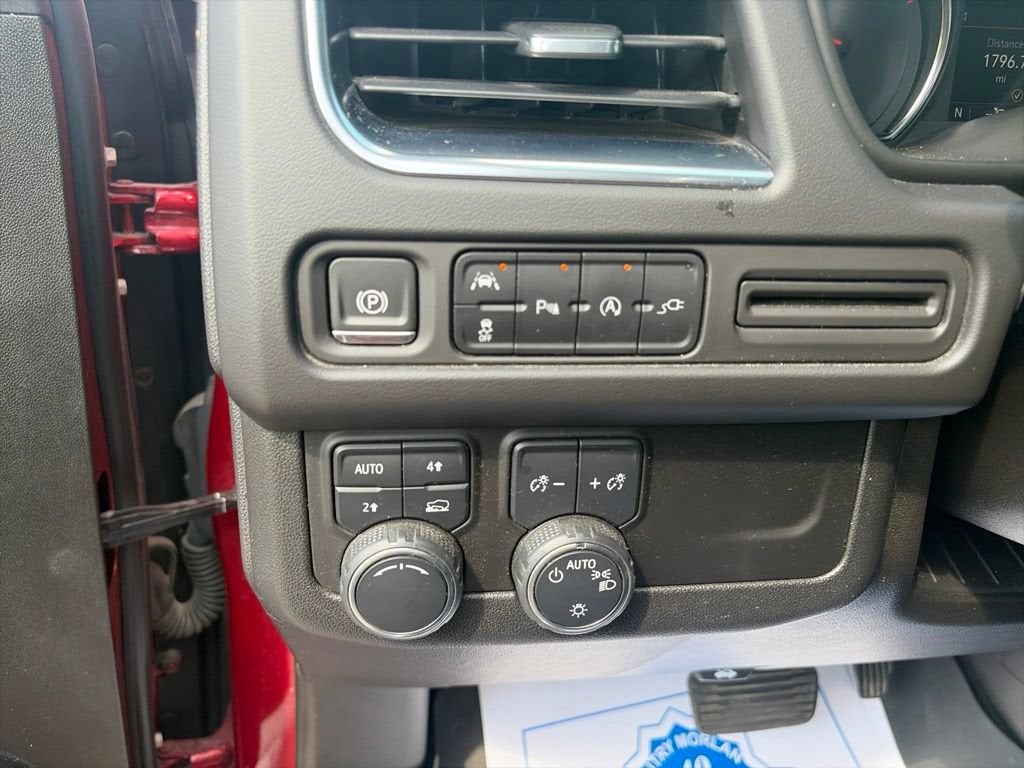 2021 Chevrolet Suburban RST