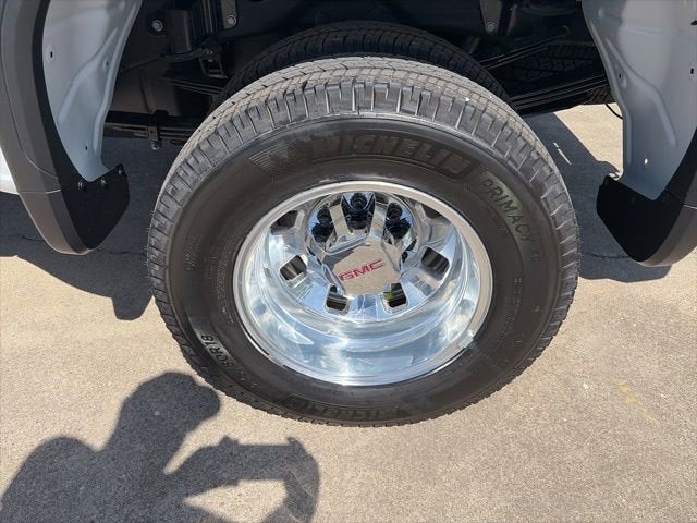 2026 GMC Sierra 3500 HD Pro DRW