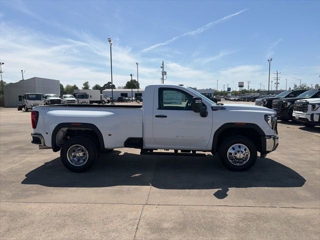 2026 GMC Sierra 3500 HD Pro DRW