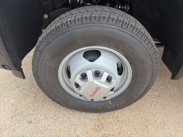 2026 GMC Sierra 3500 HD Pro DRW