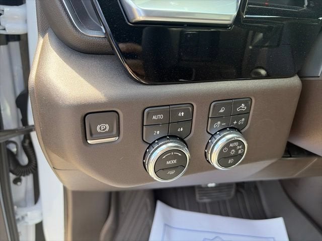 2026 GMC Sierra 1500 SLT - Photo 19