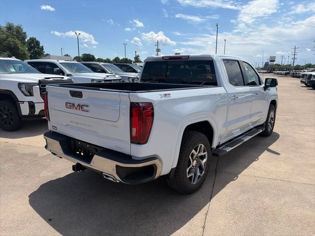 2026 GMC Sierra 1500 SLT - Photo 6