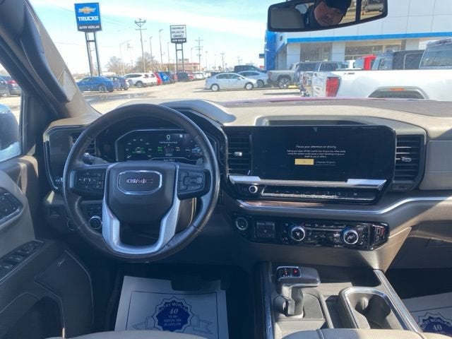 2022 GMC Sierra 1500 SLT