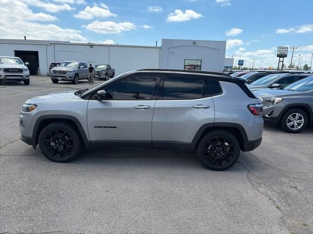 2022 Jeep Compass Altitude