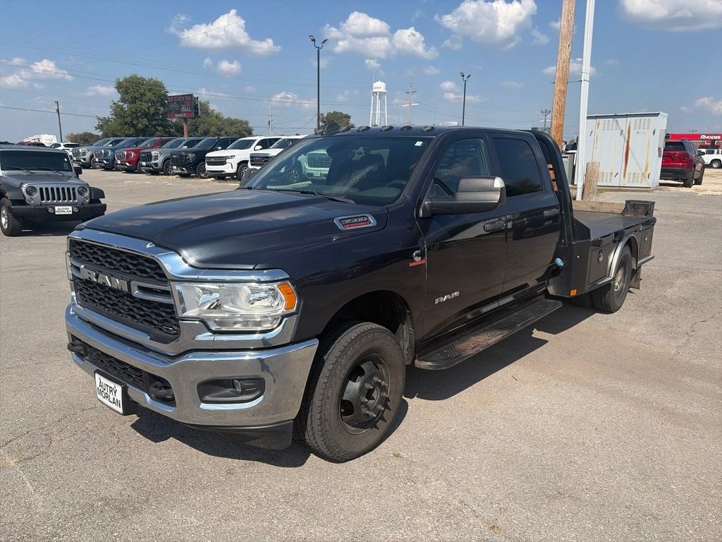 2022 RAM 3500 Chassis Cab Tradesman