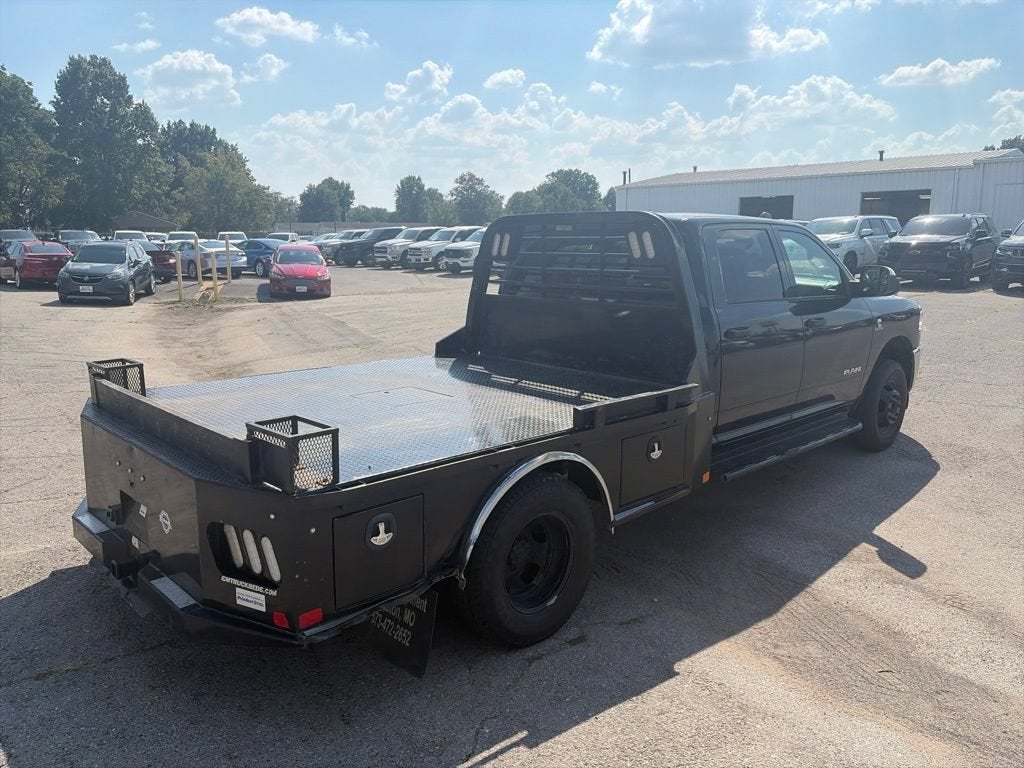2022 RAM 3500 Chassis Cab Tradesman