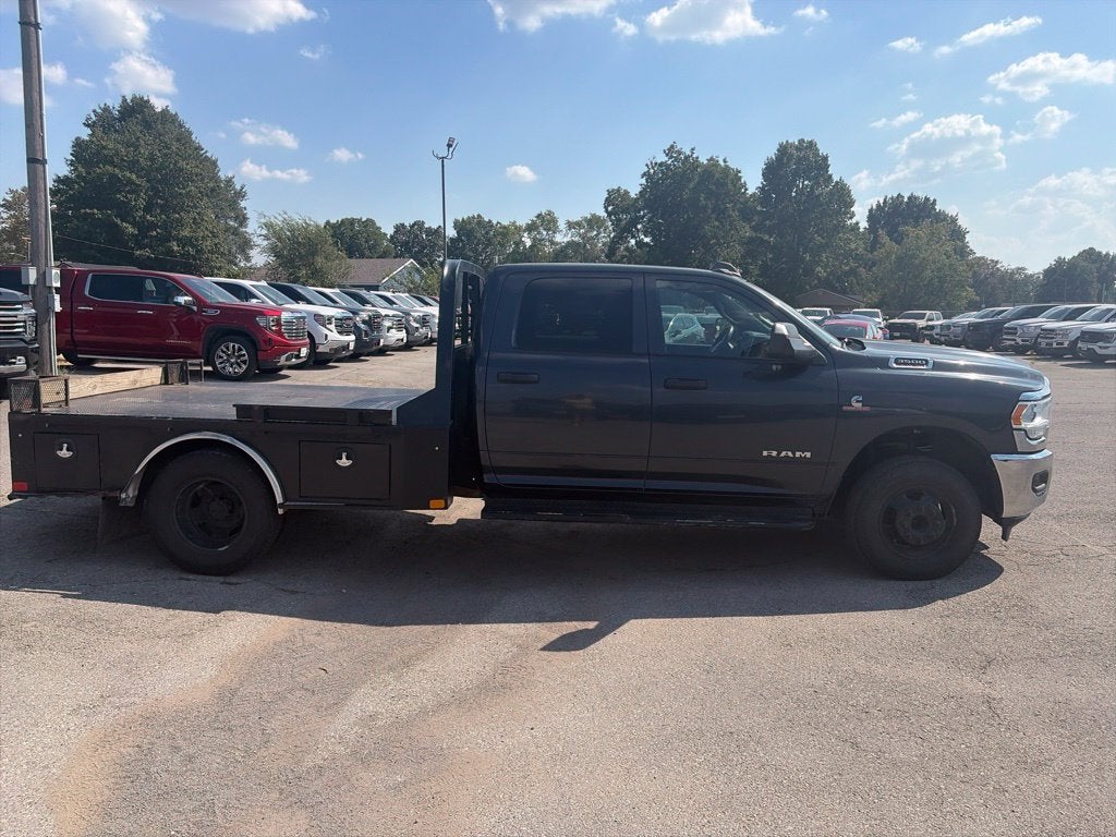 2022 RAM 3500 Chassis Cab Tradesman