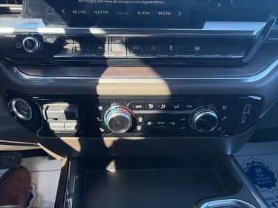 2023 GMC Sierra 1500 SLT