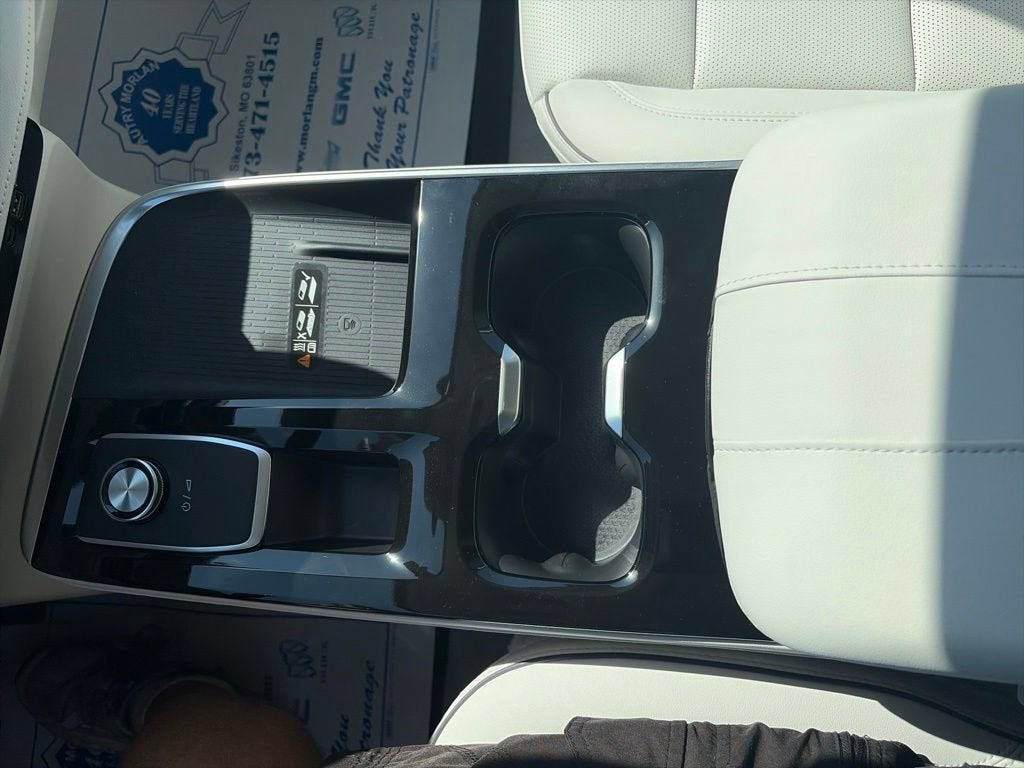 2027 Buick Enclave Avenir