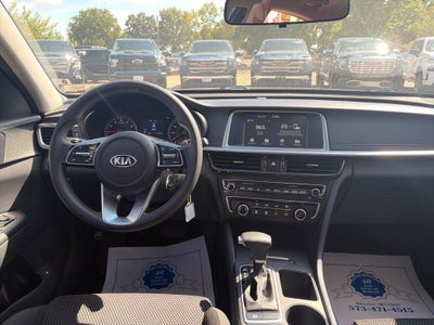 2020 Kia Optima LX