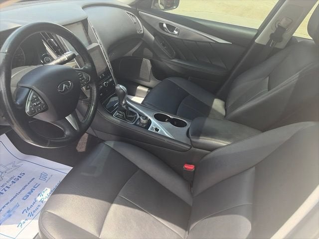 2016 INFINITI Q50 2.0t Premium