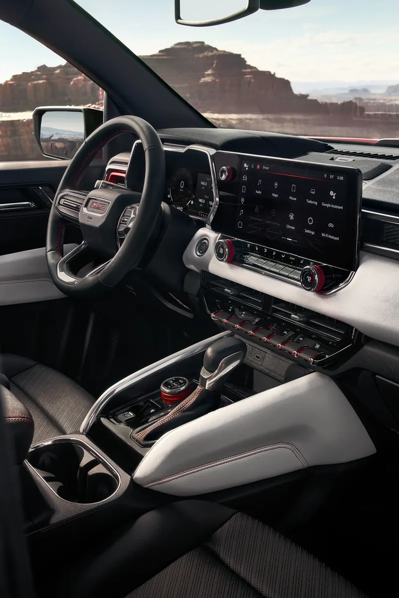 2026 GMC Canyon infotainment system at Autry Morlan Buick GMC in SIKESTON MO